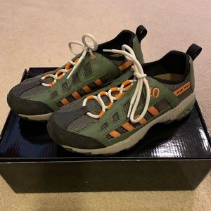 Hiking Shoes (Brand New)